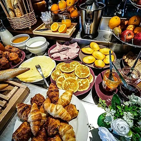 Hotel Design & Restaurant Alencon